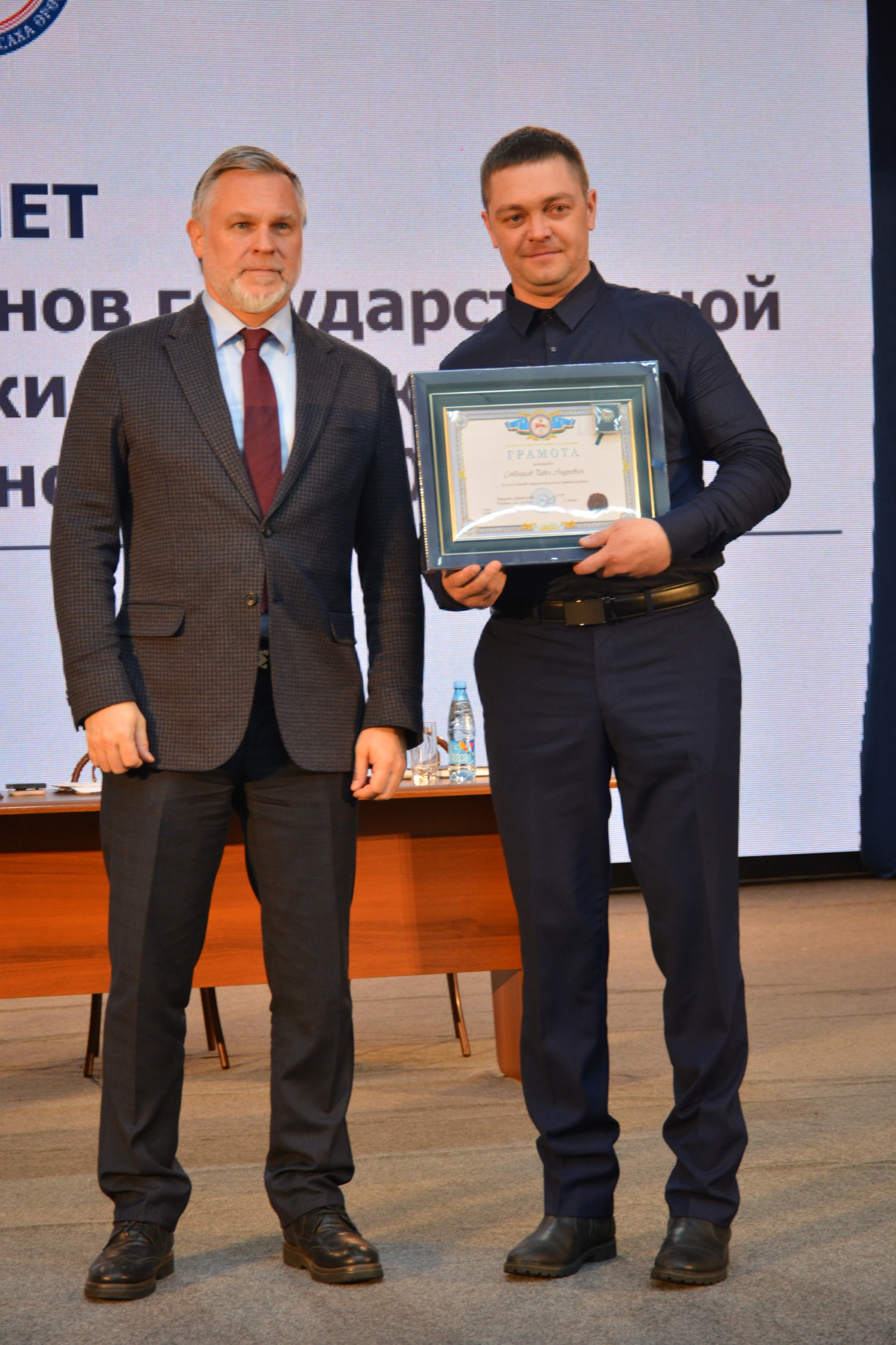 Машинист экскаватора компании «Полюс Алдан» Павел Сотников удостоен государственной награды Якутии