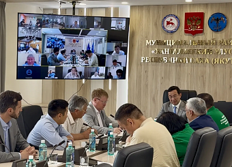 Глава Якутии провёл совещание по вопросам кормозаготовительной кампании в республике|